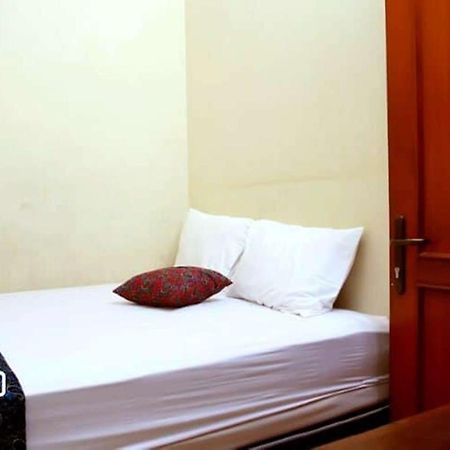 Unique Guesthouse Bandung Kültér fotó